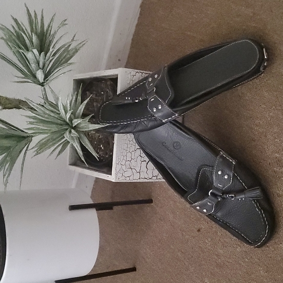 Cole Haan Shoes - Vintage Cole Haan Leather Mules